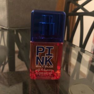 Soft & dreamy PINK body spray